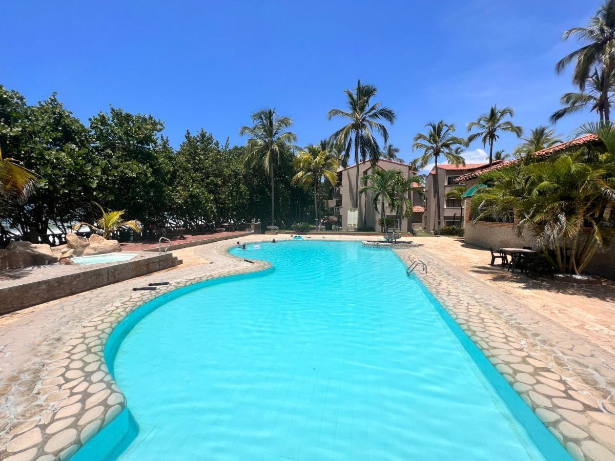 לוס נרנחוס Hotel Mendihuaca By Lewe מראה חיצוני תמונה